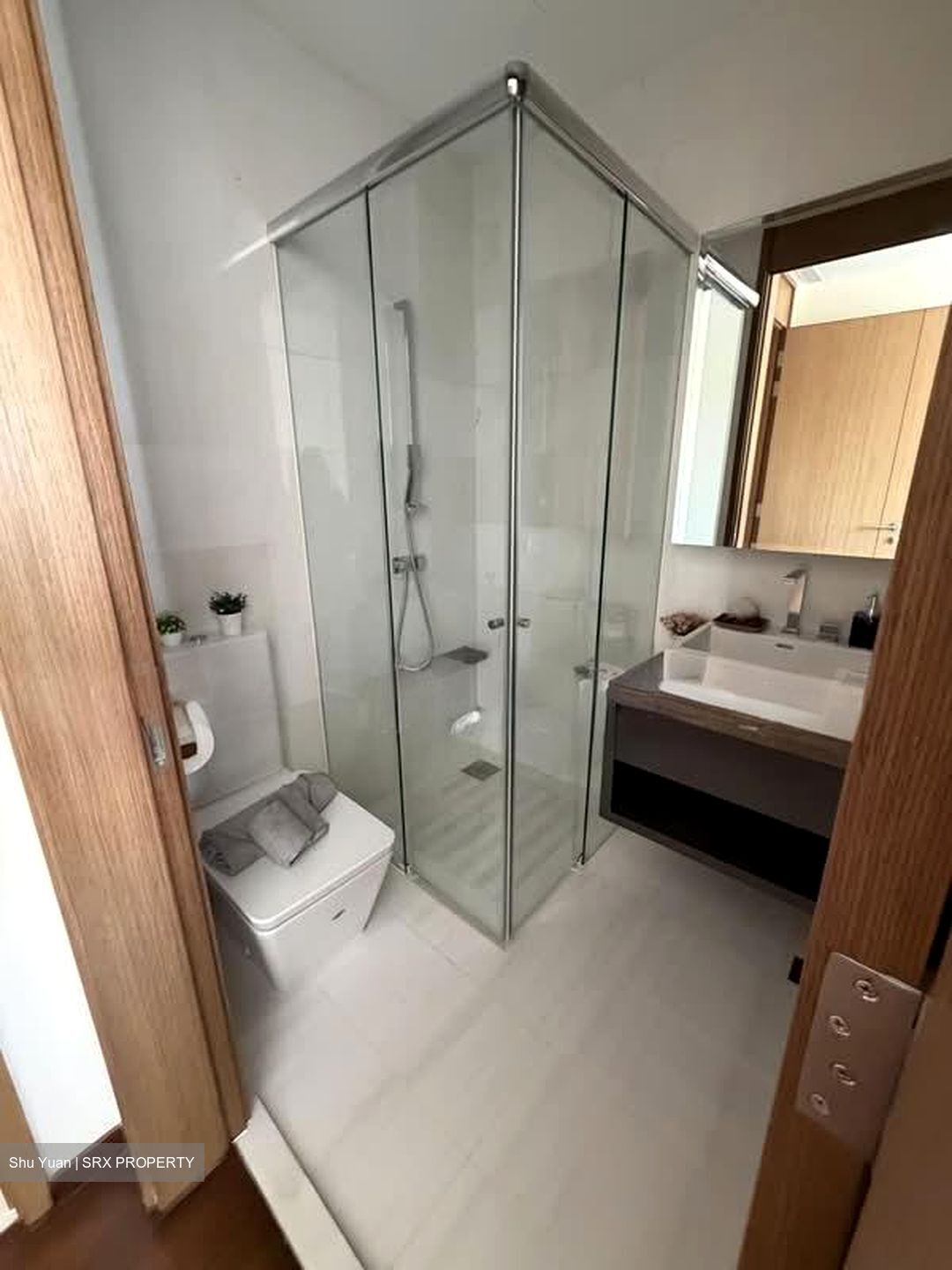 RESIDENCES AT EMERALD HILL (D9), Apartment #584368701